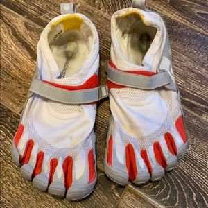 Vibram Toe Shoes